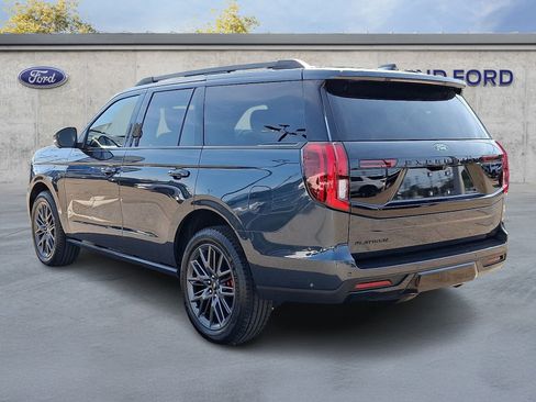 Used 2025 Ford Expedition Platinum w/ Stealth Performance Package AWD/4WD image 4