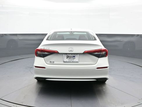 Certified 2024 Honda Civic EX image 7