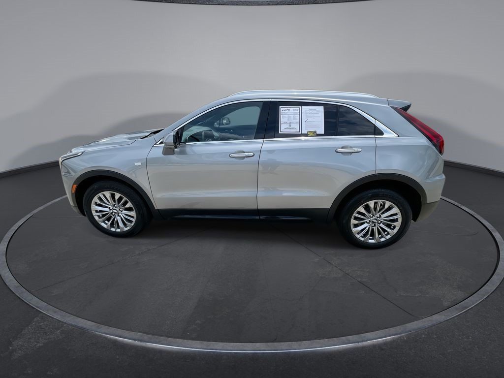 Certified 2025 Cadillac XT4 Premium Luxury FWD image 5