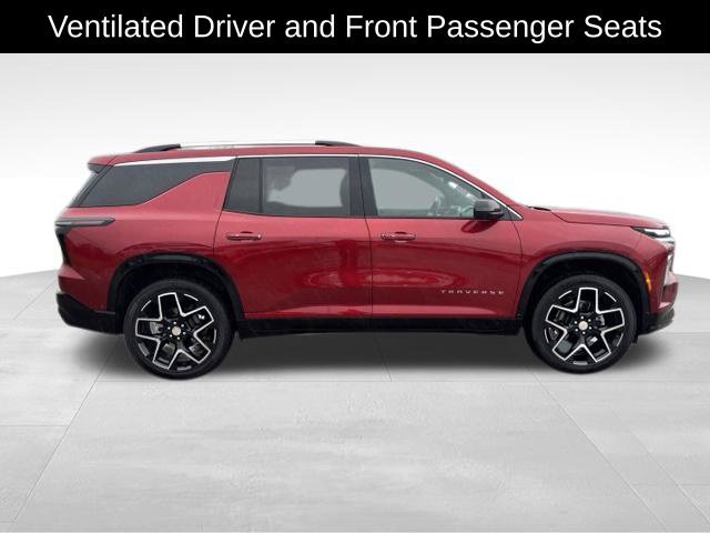 Certified 2026 Chevrolet Traverse High Country w/ LPO, Floor Liner Package AWD/4WD image 7