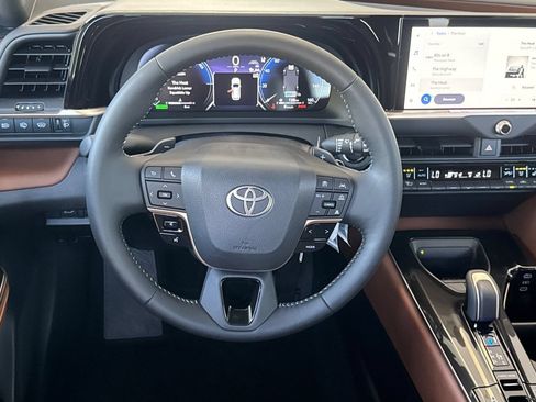 New 2026 Toyota Crown Signia AWD/4WD image 17