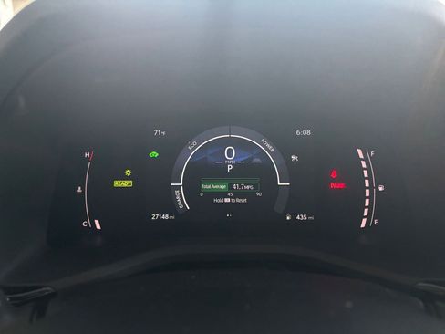 Used 2025 Toyota Camry LE image 42