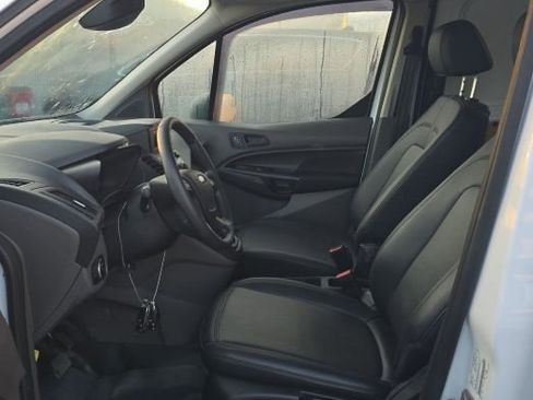 Used 2019 Ford Transit Connect XL image 5