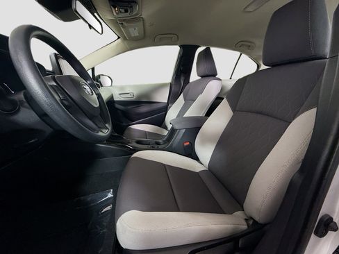 Used 2026 Toyota Corolla LE image 21
