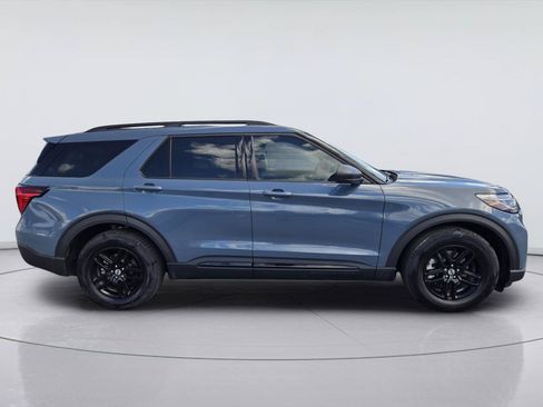 Used 2026 Ford Explorer Active RWD image 4