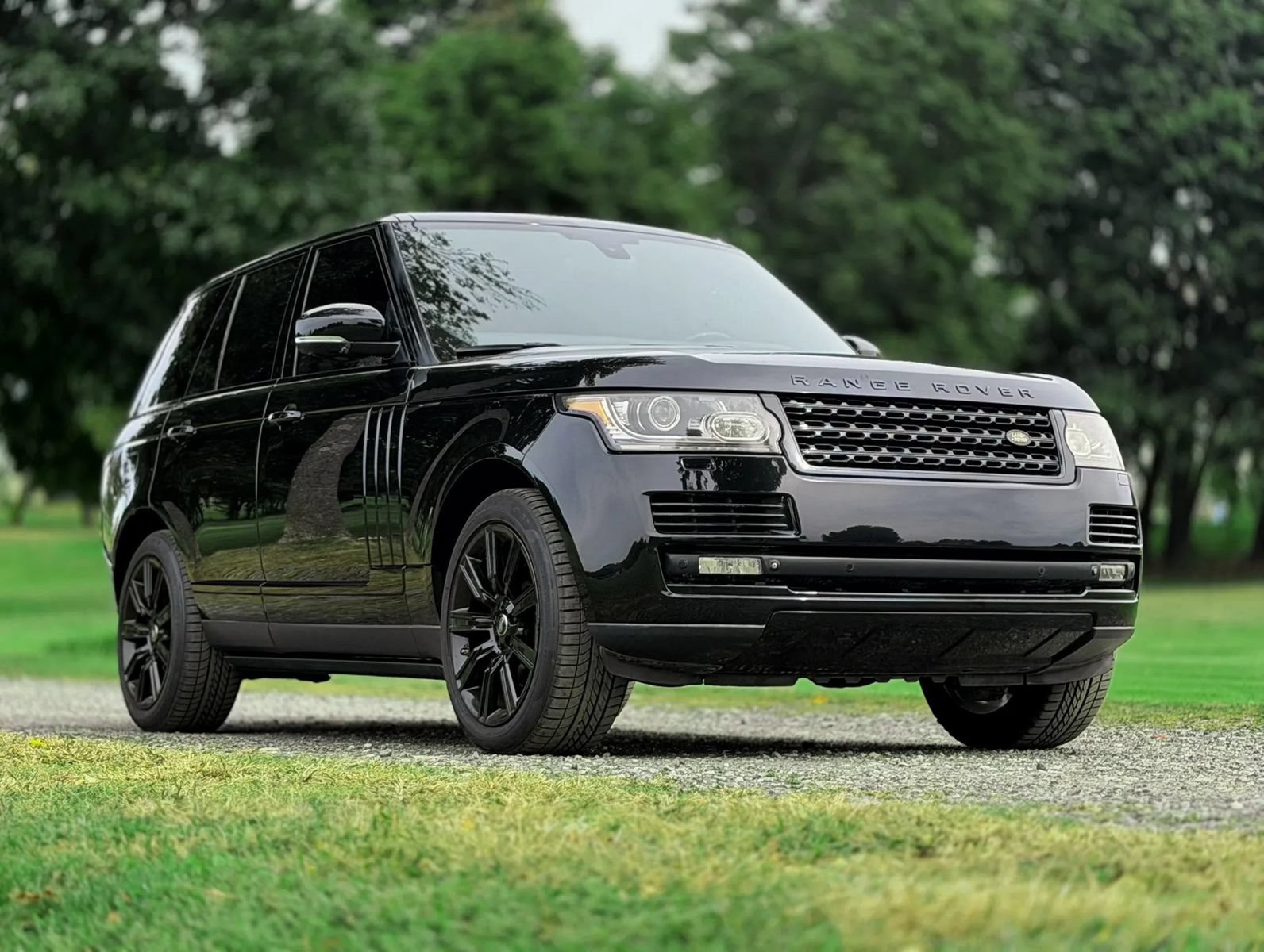 Used 2015 Land Rover Range Rover HSE AWD/4WD image 16