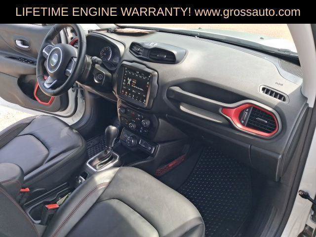 Certified 2023 Jeep Renegade Trailhawk w/ Trailhawk Elite Group AWD/4WD image 33