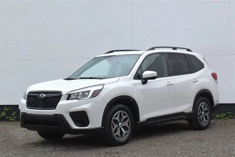 Used 2020 Subaru Forester Premium AWD/4WD image 8