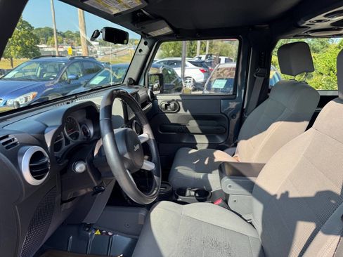 Used 2008 Jeep Wrangler Sahara w/ PWR Convenience Group image 16