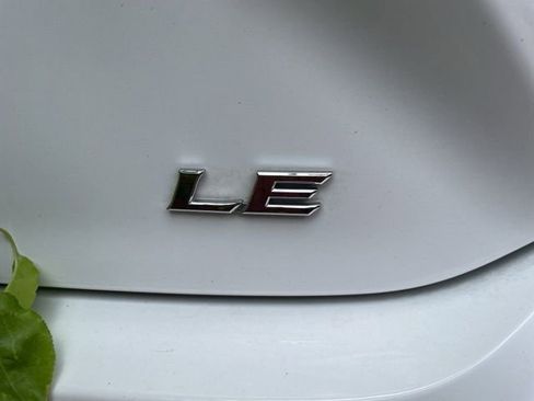 Used 2025 Toyota Camry LE image 8