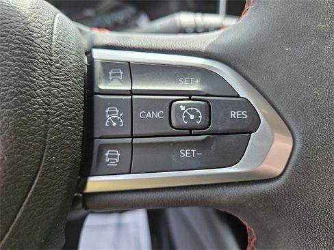 Used 2022 Jeep Compass Trailhawk image 26