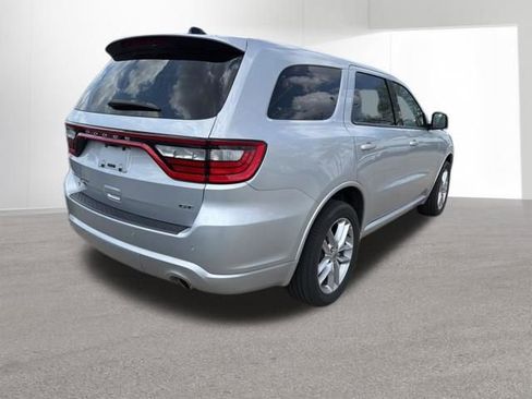 Used 2023 Dodge Durango GT image 3