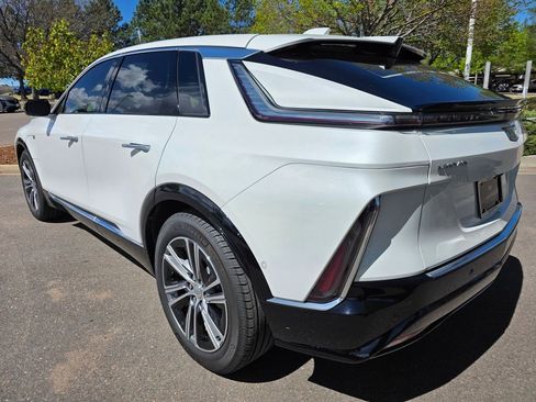 Certified 2024 Cadillac Lyriq Luxury w/ LPO, Floor Liner Package AWD/4WD image 4