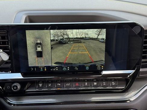 Used 2026 Chevrolet Silverado 2500 ZR2 image 18