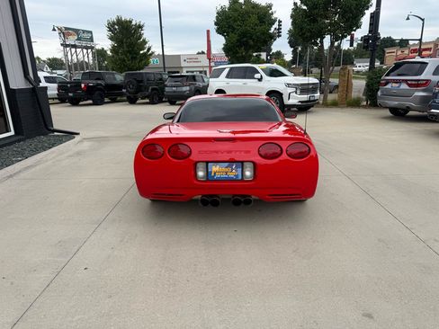 Used 2001 Chevrolet Corvette Z06 w/ Memory Pkg RWD image 5