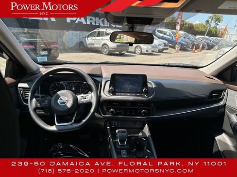 Used 2021 Nissan Rogue S image 24