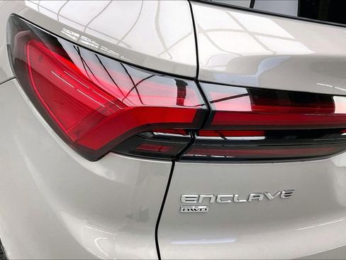 Used 2026 Buick Enclave Sport Touring w/ Super Cruise Package image 17