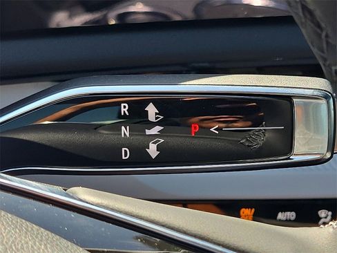 New 2025 Cadillac Optiq Sport 1 image 28