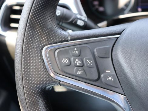 Used 2021 Chevrolet Equinox LT FWD image 28