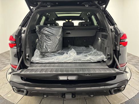 New 2026 BMW X5 xDrive40i w/ Executive Package AWD/4WD image 21