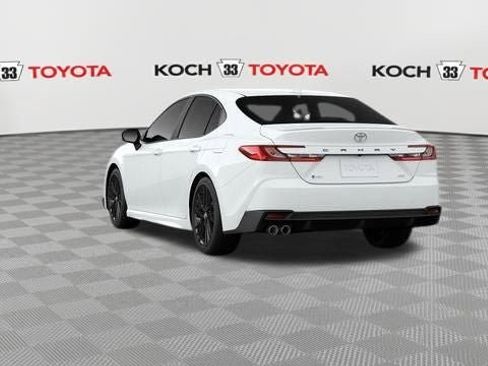 New 2026 Toyota Camry SE image 7