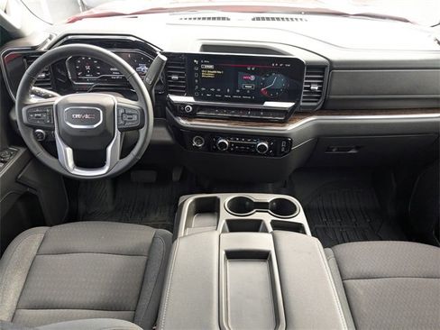 Used 2024 GMC Sierra 1500 Elevation image 15
