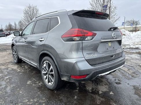 Used 2018 Nissan Rogue SL w/ Premium Package image 9