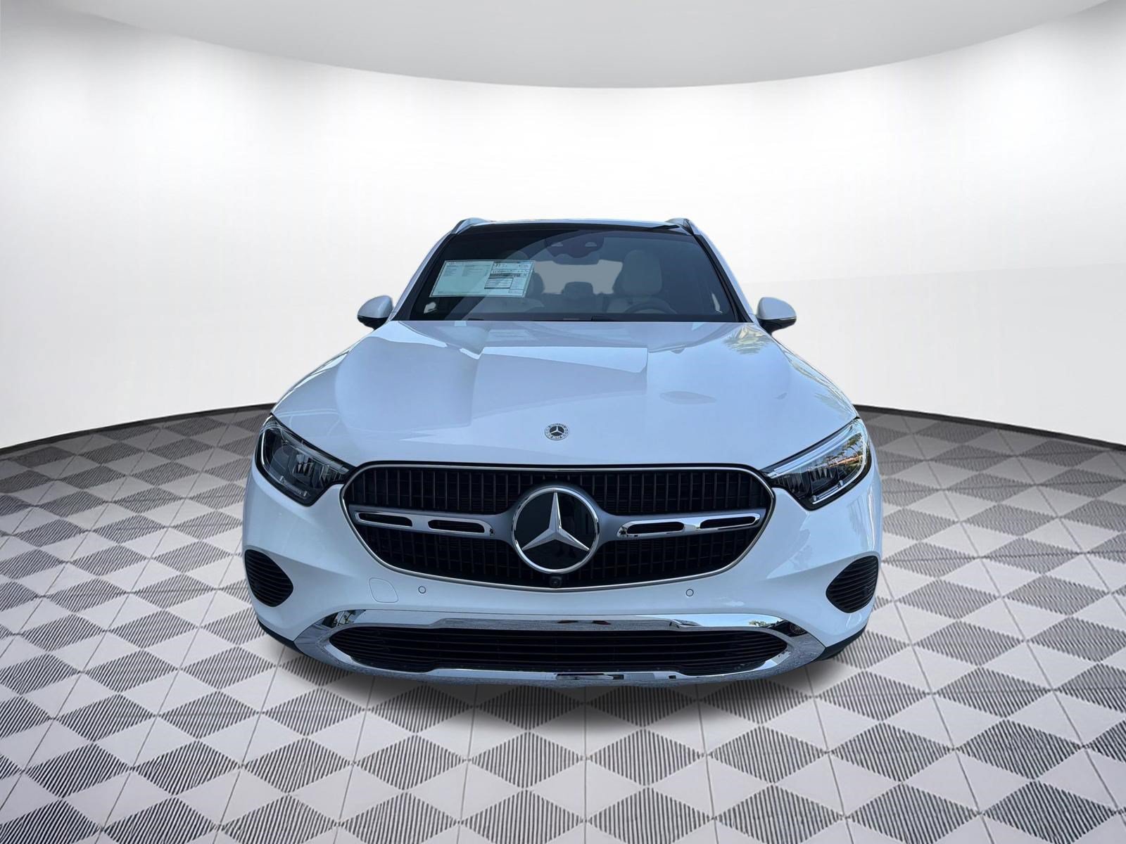 Used 2026 Mercedes-Benz GLC 300 image 6