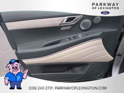 Used 2026 Genesis GV80 2.5T Advanced AWD/4WD image 12