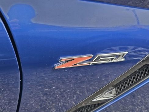 Used 2017 Chevrolet Corvette Stingray Coupe RWD image 5