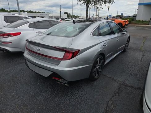 Used 2022 Hyundai Sonata SEL Plus FWD image 3