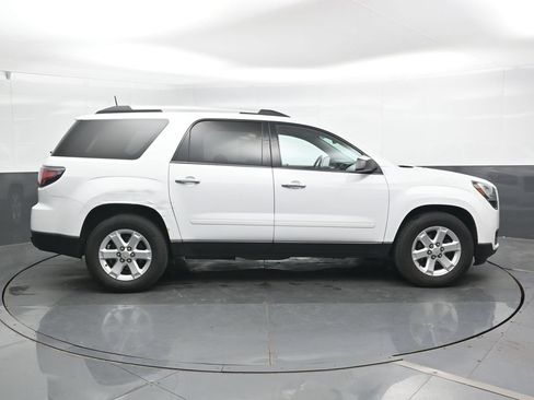 Used 2016 GMC Acadia SLE AWD/4WD image 4
