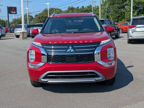 New 2025 Mitsubishi Outlander SEL image 8