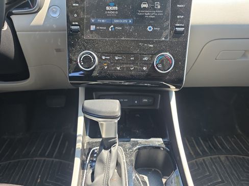 Certified 2023 Hyundai Tucson SEL AWD/4WD image 13