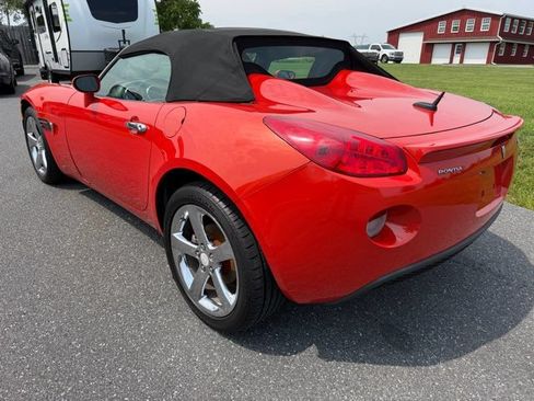 Used 2008 Pontiac Solstice Convertible w/ Premium Package RWD image 14
