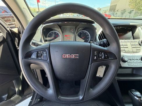 Used 2017 GMC Terrain SLE image 12