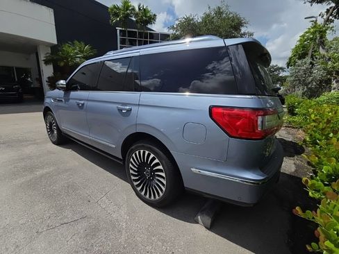 Used 2020 Lincoln Navigator Black Label w/ Cargo Convenience Package AWD/4WD image 7
