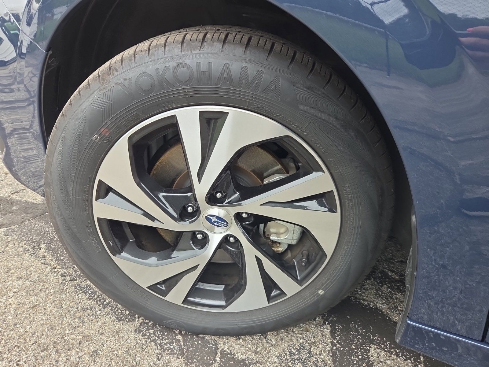Used 2025 Subaru Legacy Premium AWD/4WD image 16