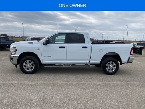 Used 2024 RAM 2500 Big Horn w/ Off Road Package image 3