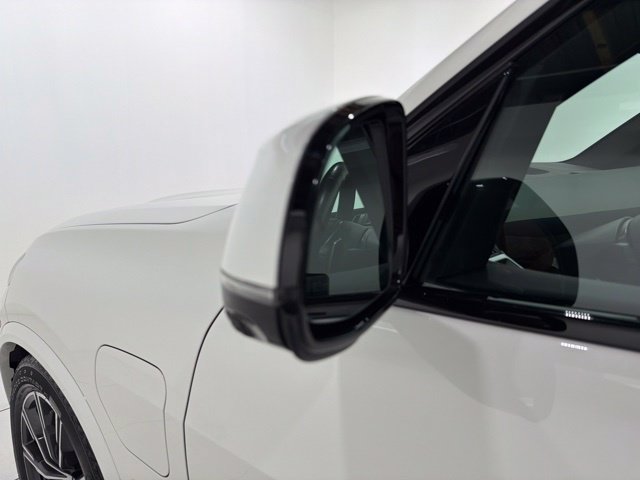 Certified 2024 BMW X5 xDrive50e w/ Executive Package AWD/4WD image 9