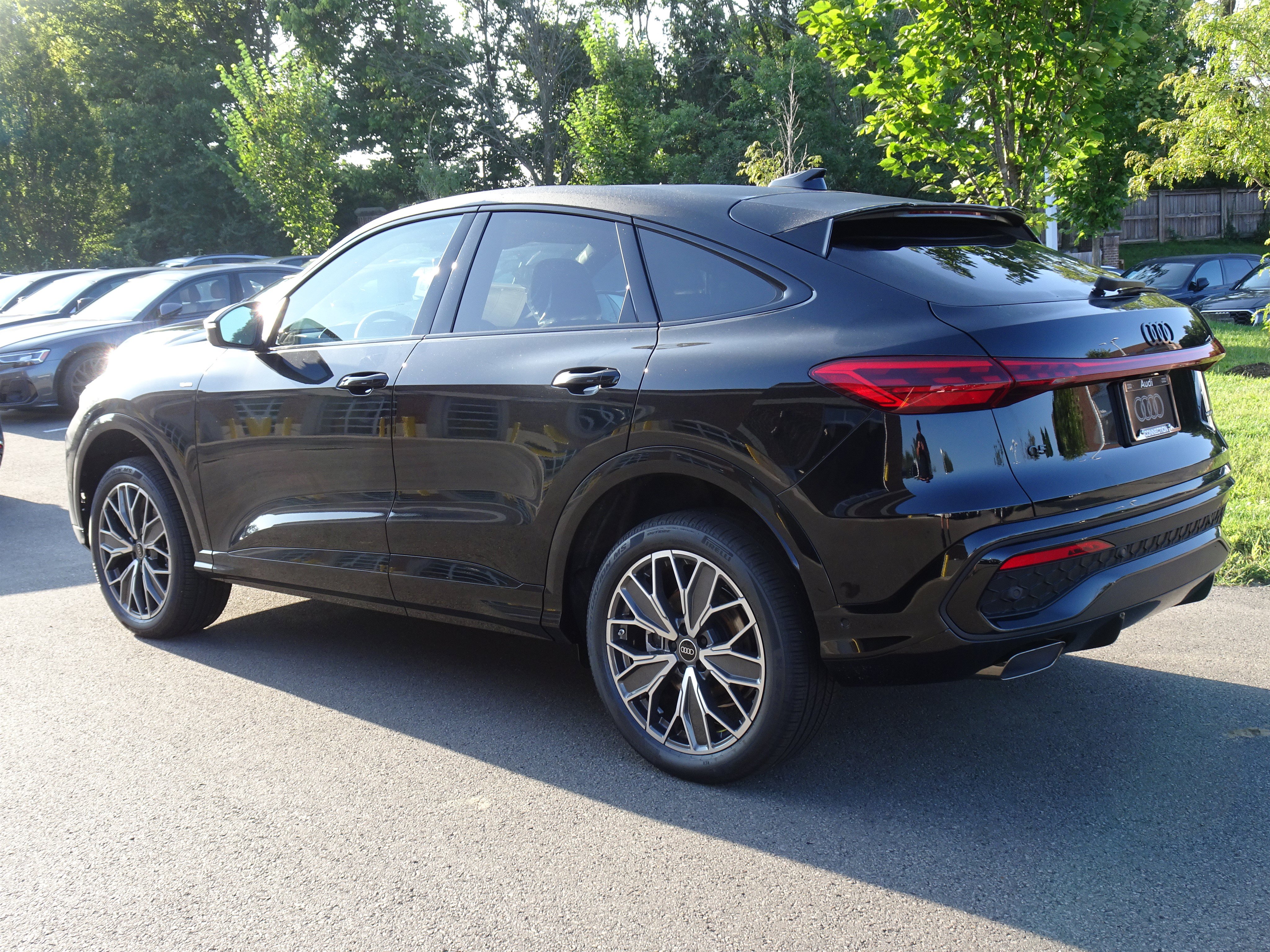 New 2026 Audi Q5 Premium Plus AWD/4WD image 3