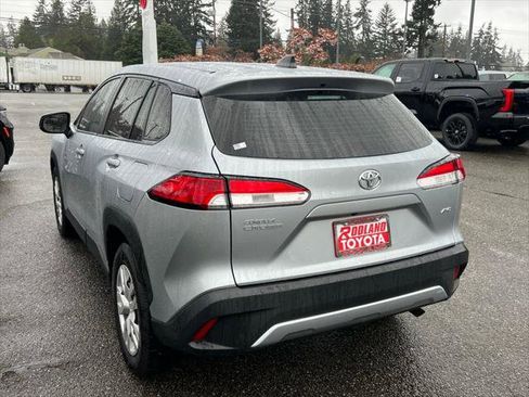 Certified 2023 Toyota Corolla Cross L AWD/4WD image 9