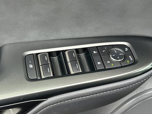 Used 2023 Lexus RZ 450e Premium w/ Technology Package AWD/4WD image 12