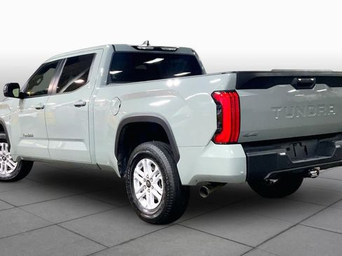 Used 2025 Toyota Tundra SR5 w/ SR5 Premium Package AWD/4WD image 13