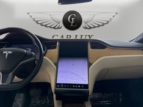 Used 2020 Tesla Model S Long Range image 11