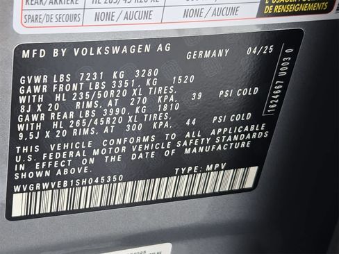 New 2025 Volkswagen ID. Buzz Pro S Plus image 34