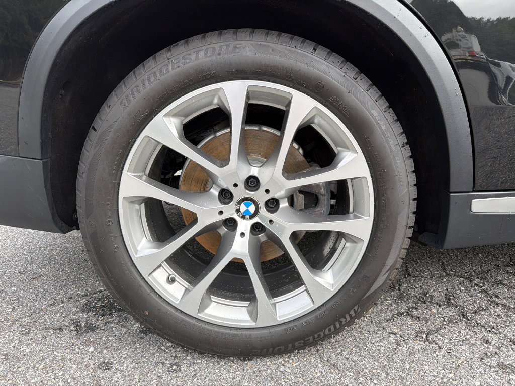 Used 2020 BMW X5 xDrive40i w/ Premium Package AWD/4WD image 17