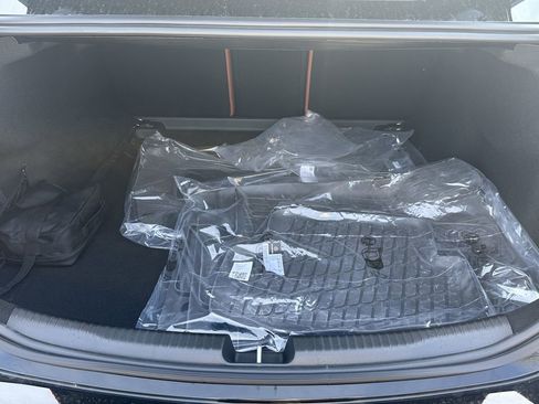 New 2026 Mercedes-Benz C 300 4MATIC Sedan image 21