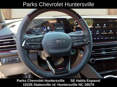 New 2026 Chevrolet Traverse RS FWD image 3