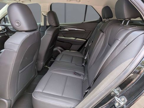 Used 2023 Buick Envision Essence FWD image 16